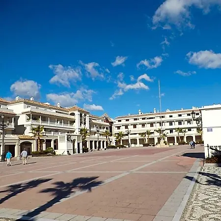 Plaza *